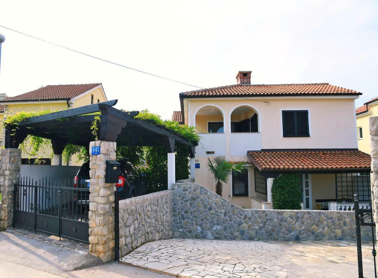 Apartman Mima Apartment Porat  Exterior photo